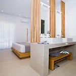 Апартаменты Almyra Seaside Luxury