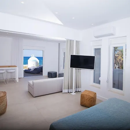 Almyra Seaside Luxury Lägenhet *