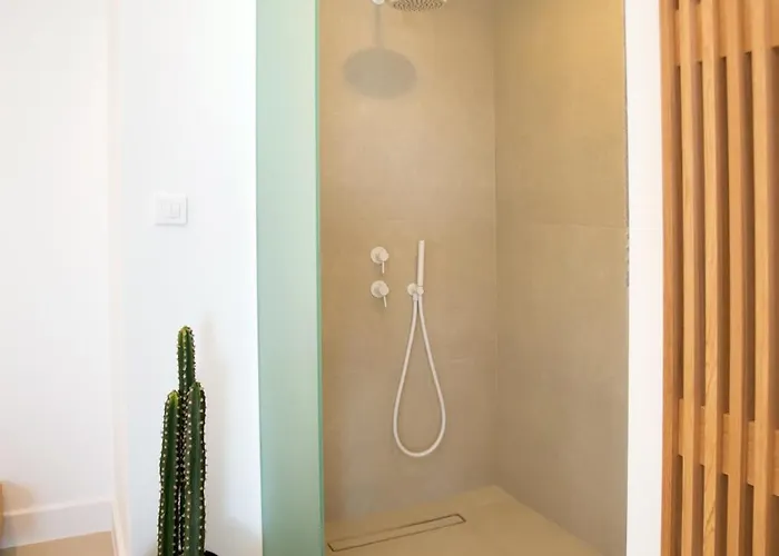 아파트 Almyra Seaside Luxury